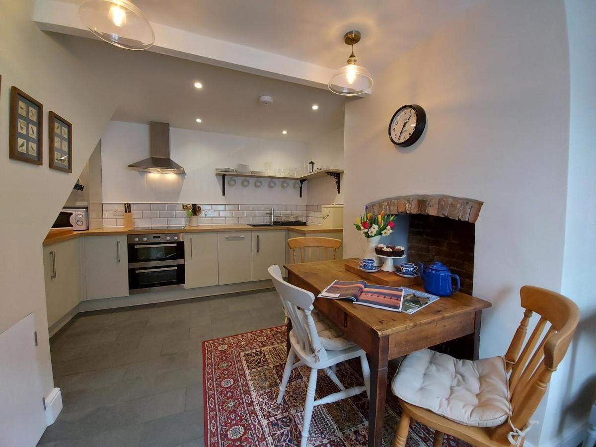 St Etheldreda's Cottage, Wells, Somerset Exteriör bild
