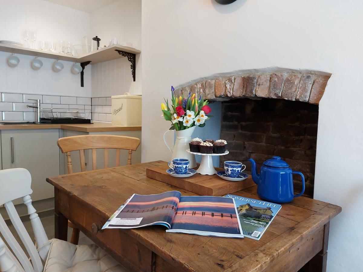 St Etheldreda's Cottage, Wells, Somerset Exteriör bild